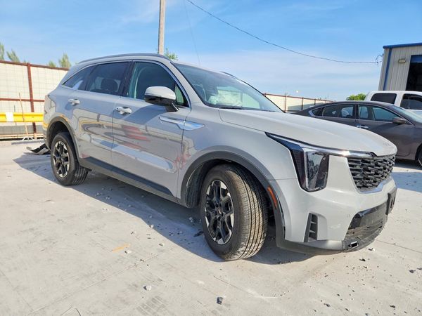 2025 KIA SORENTO