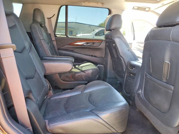 2015 CADILLAC ESCALADE Premium
