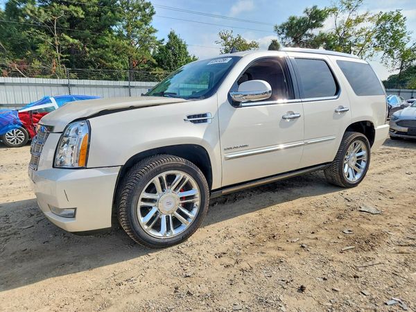 2013 CADILLAC ESCALADE Platinum