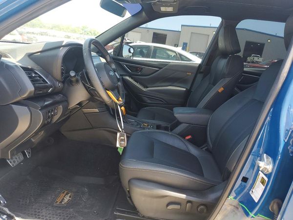 2023 SUBARU FORESTER