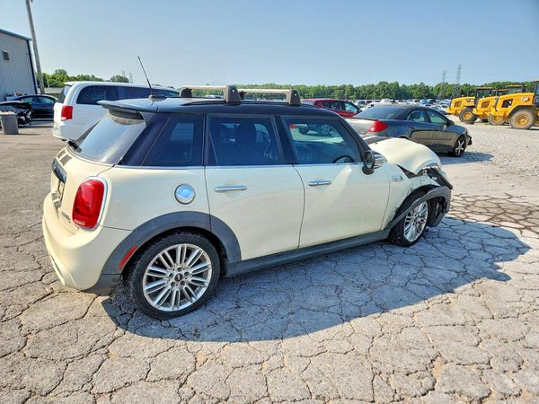 2015 MINI COOPER