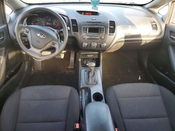 2016 KIA FORTE GL (Middle-Low Grade)