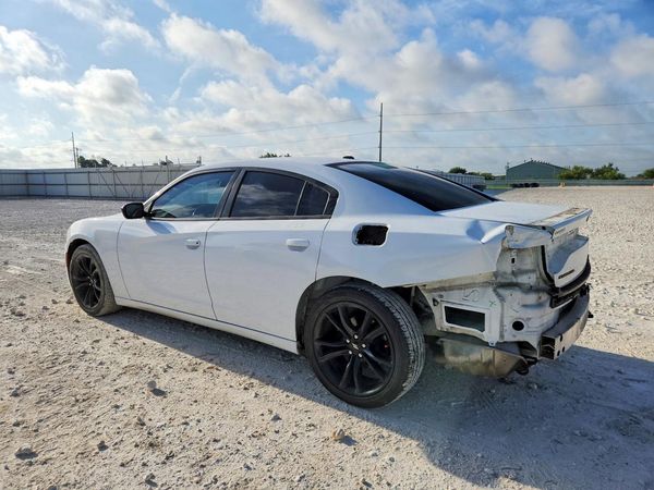 2018 DODGE CHARGER SXT
