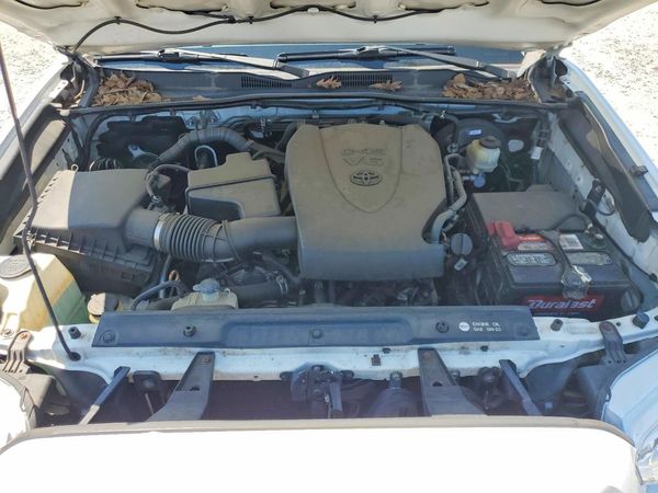 2017 TOYOTA TACOMA