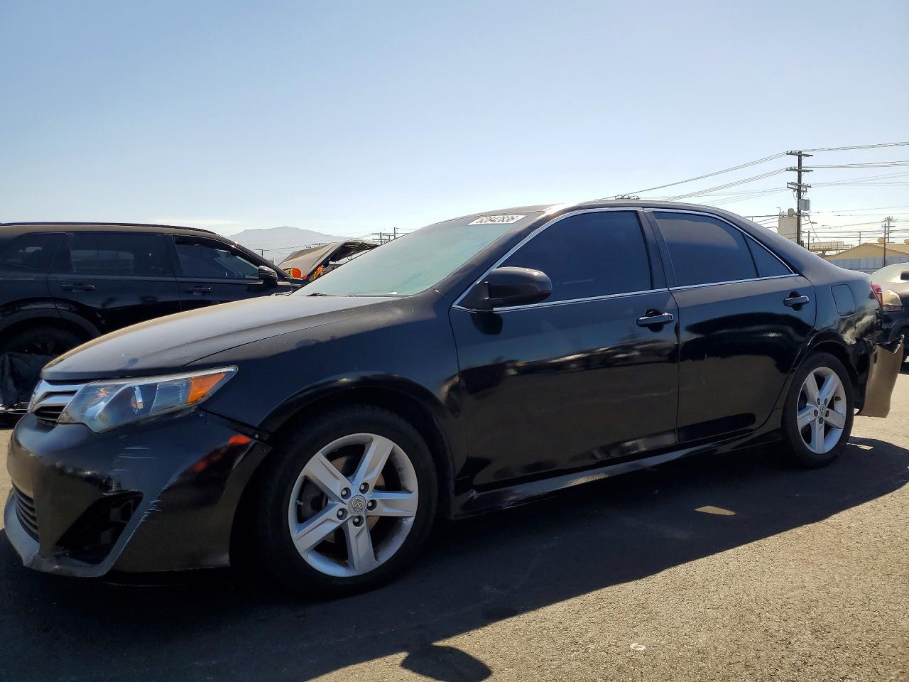 2012 TOYOTA CAMRY