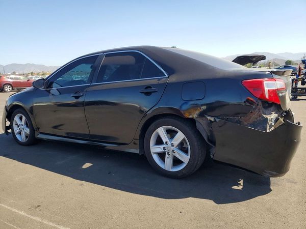 2012 TOYOTA CAMRY