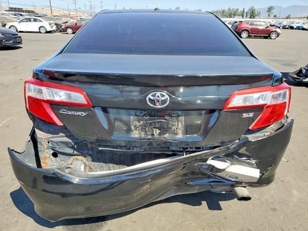 2012 TOYOTA CAMRY