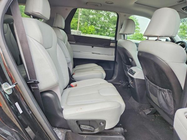 2020 HYUNDAI PALISADE SEL w/ Premium Pkg