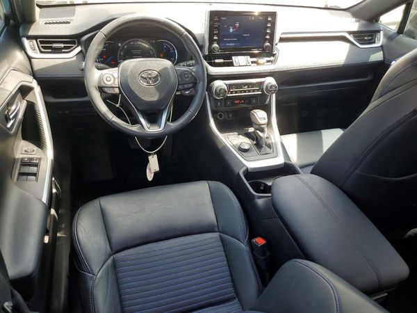 2021 TOYOTA RAV4 XSE HV