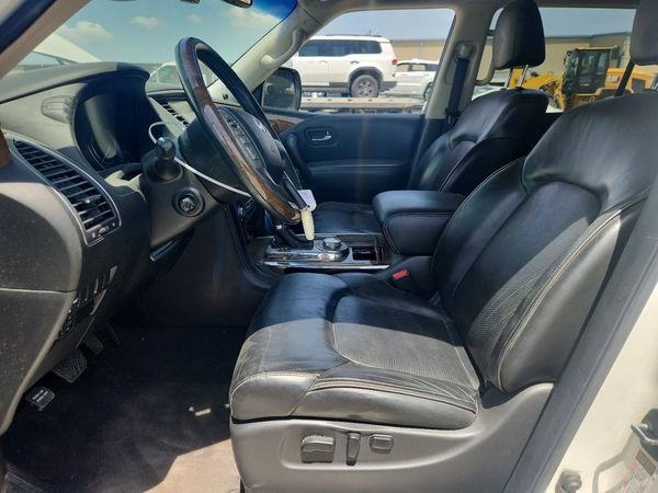 2017 INFINITI QX80