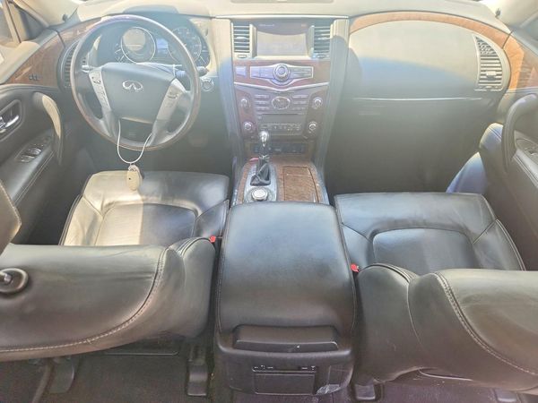 2017 INFINITI QX80