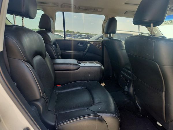 2017 INFINITI QX80