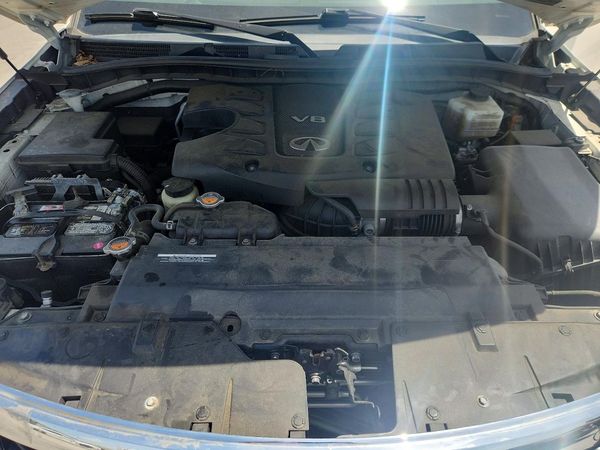 2017 INFINITI QX80