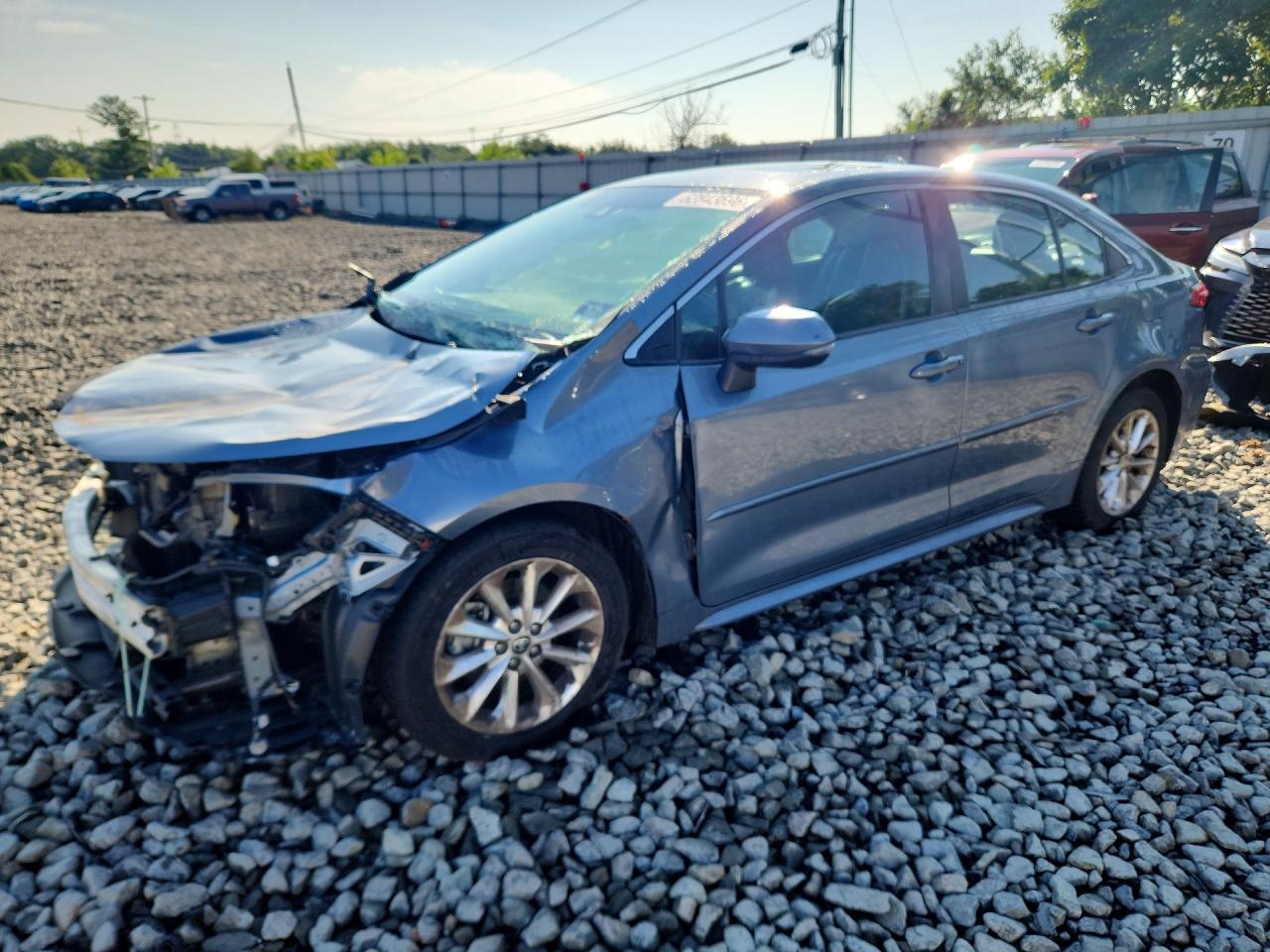 2020 TOYOTA COROLLA XLE