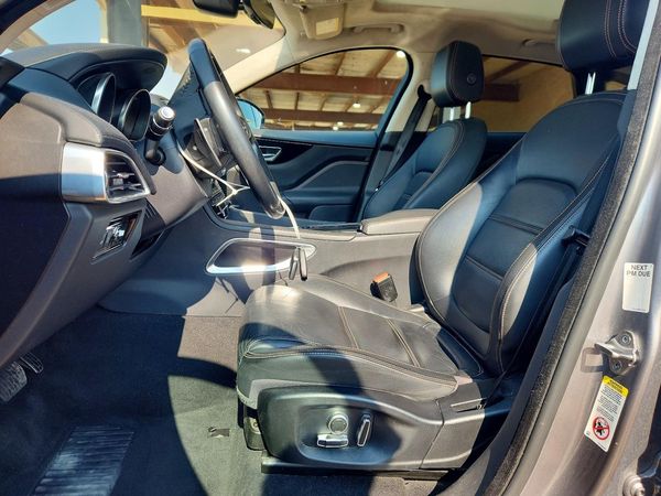 2020 JAGUAR F-PACE Prestige