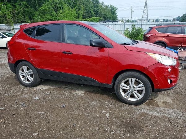2013 HYUNDAI TUCSON GL