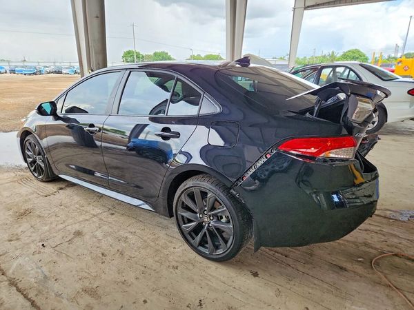 2025 TOYOTA COROLLA
