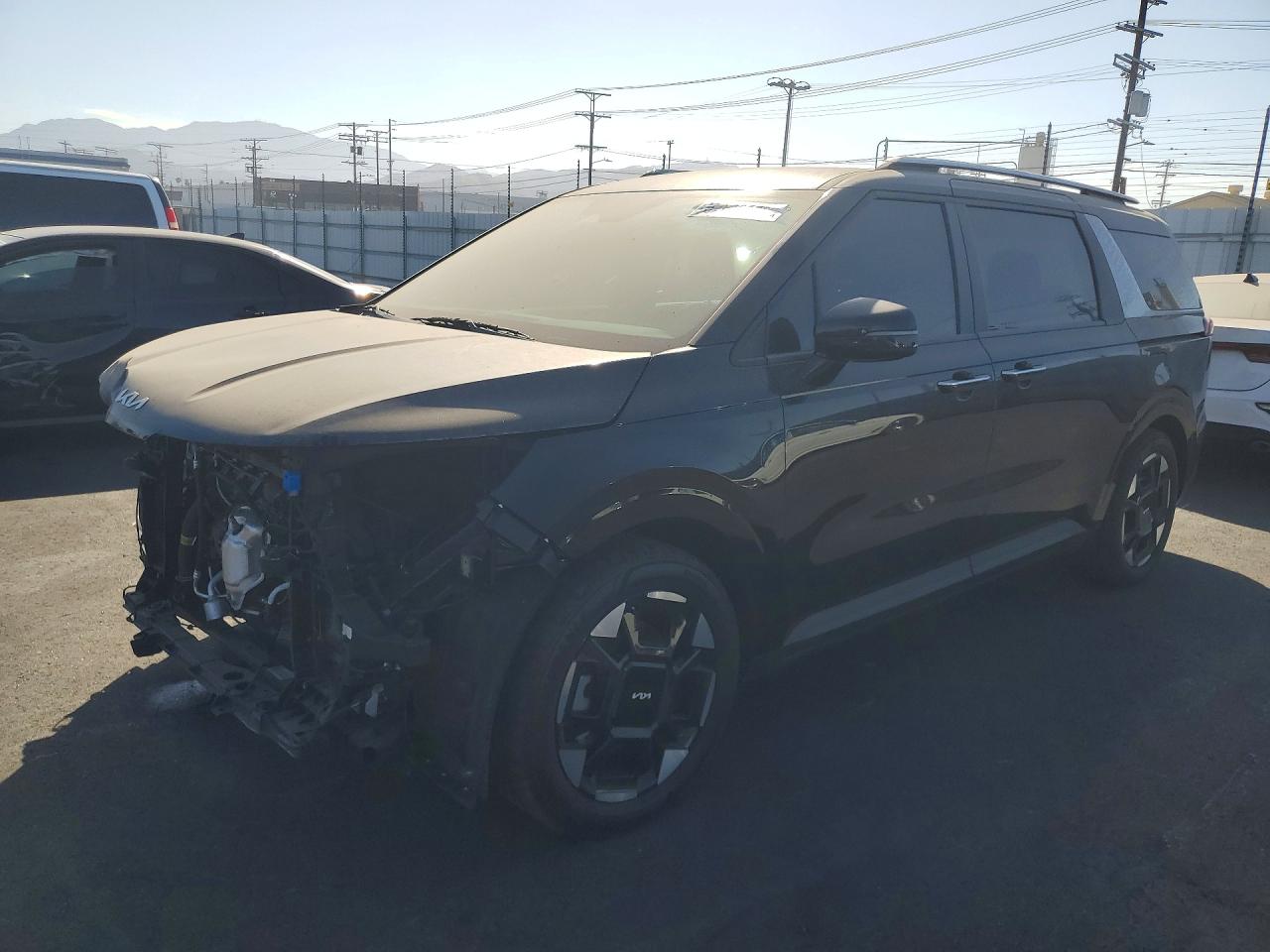 2025 KIA CARNIVAL