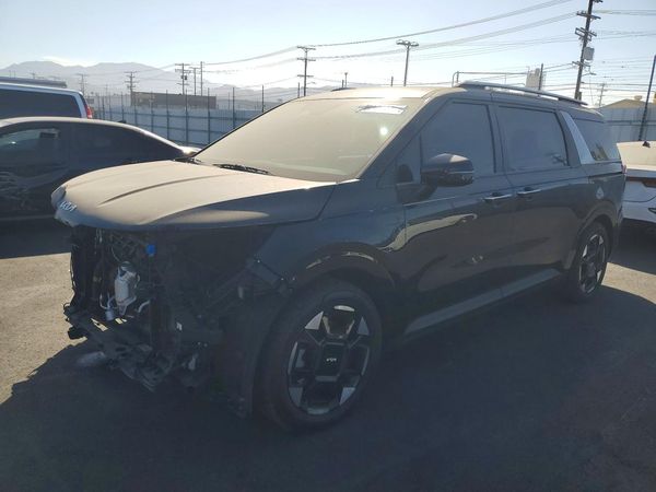 2025 KIA CARNIVAL