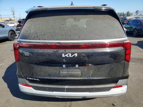 2025 KIA CARNIVAL