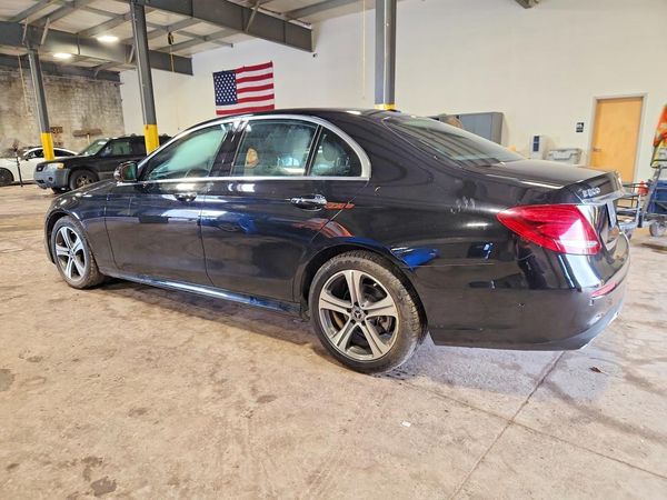 2018 MERCEDES-BENZ E