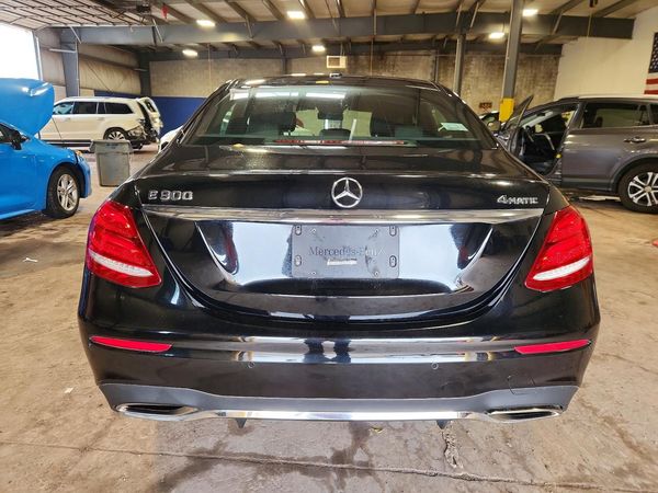 2018 MERCEDES-BENZ E