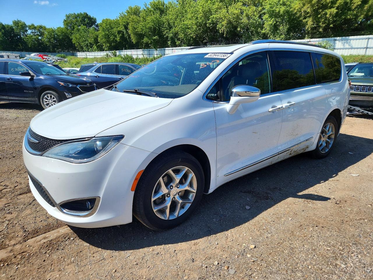 2019 CHRYSLER PACIFICA Limited