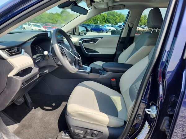 2025 TOYOTA RAV4