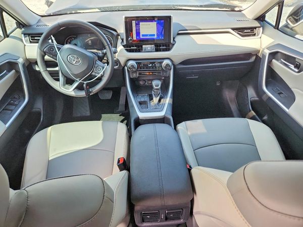 2025 TOYOTA RAV4