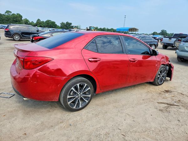 2017 TOYOTA COROLLA