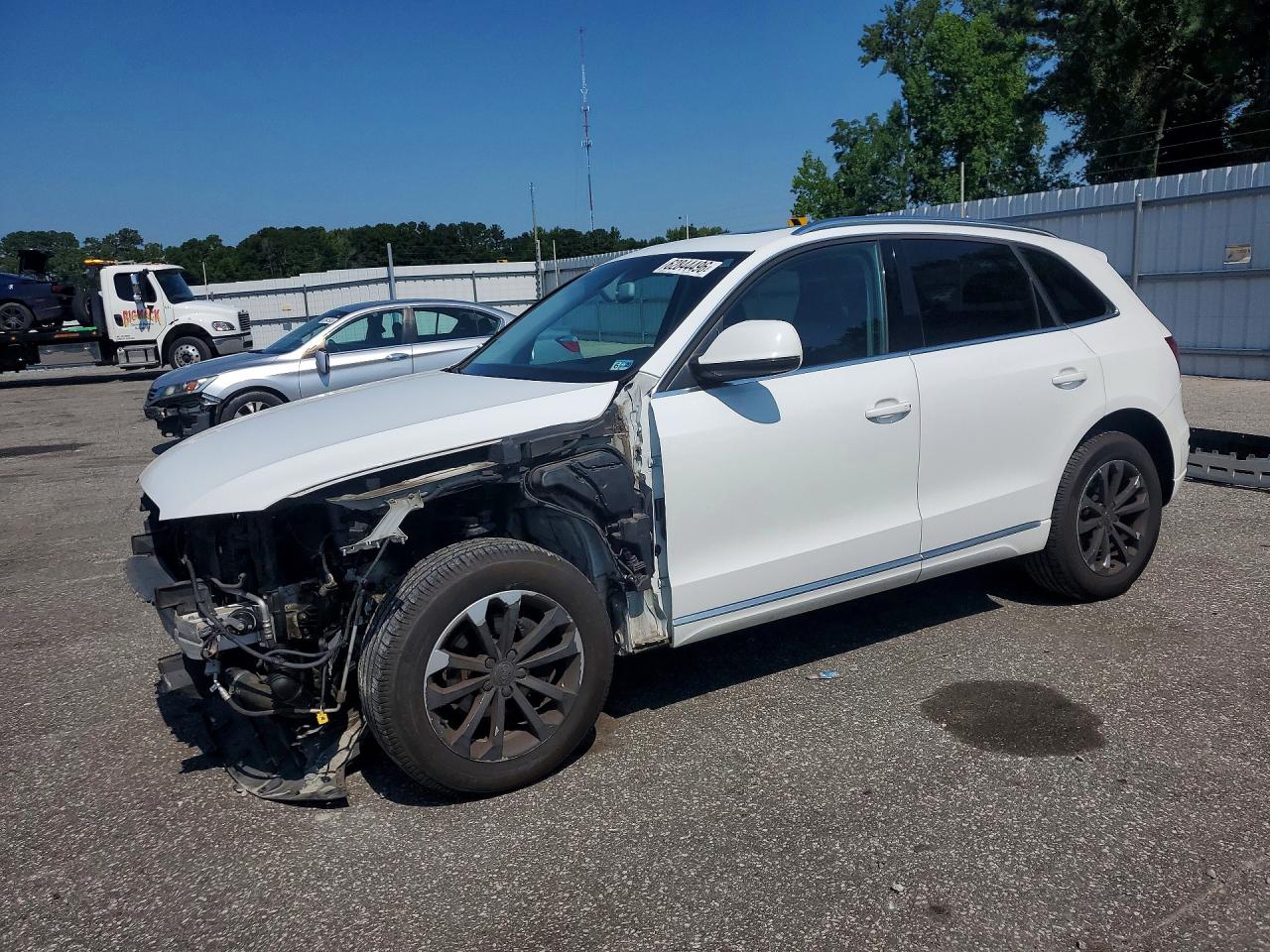 2014 AUDI Q5