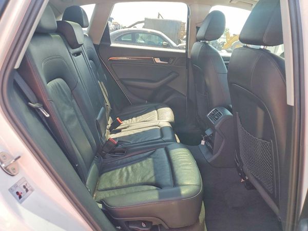 2014 AUDI Q5