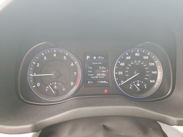 2020 HYUNDAI KONA SE