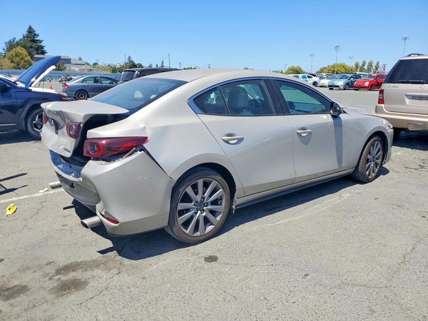 2024 MAZDA 3 Preferred Package