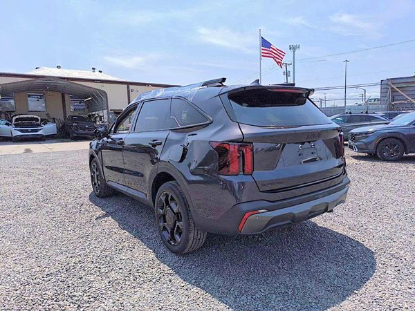 2025 KIA SORENTO EX; X-Line EX