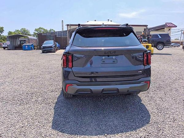 2025 KIA SORENTO EX; X-Line EX