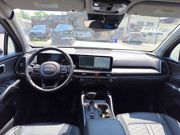2025 KIA SORENTO EX; X-Line EX