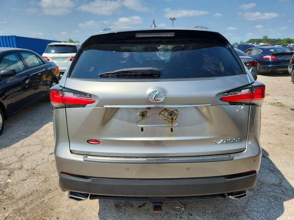 2015 LEXUS NX 200t Luxury