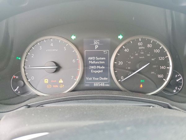 2015 LEXUS NX 200t Luxury