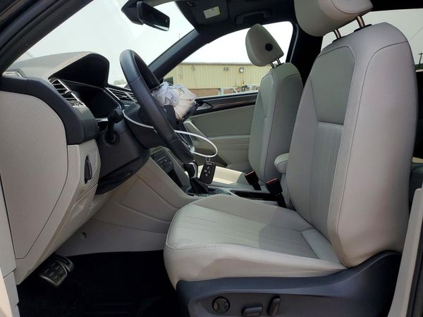 2024 VOLKSWAGEN TIGUAN 4Motion SE R-Line Black — DENT
