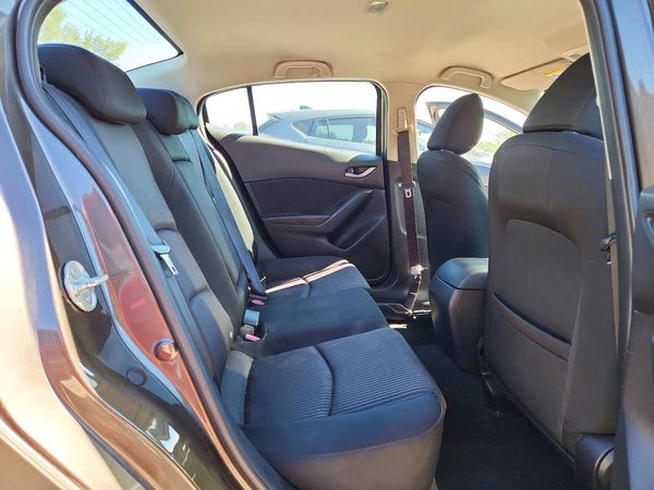 2014 MAZDA 3 Touring/GS