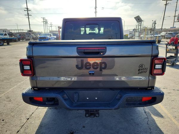 2024 JEEP GLADIATOR Sport