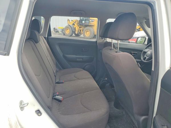 2012 KIA SOUL GL