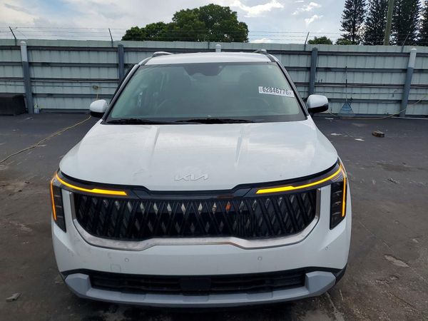 2025 KIA CARNIVAL