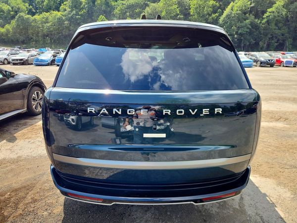 2025 LAND ROVER RANGE ROVER SE