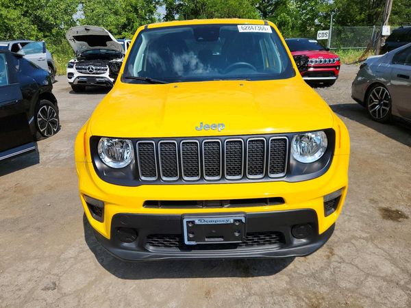 2023 JEEP RENEGADE LATITUDE 4X4