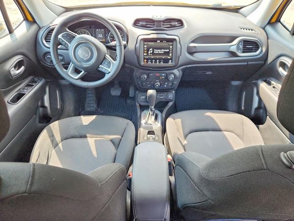 2023 JEEP RENEGADE LATITUDE 4X4