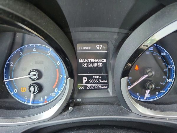 2014 TOYOTA COROLLA