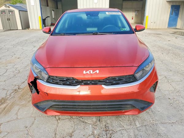 2022 KIA FORTE FE, LXS
