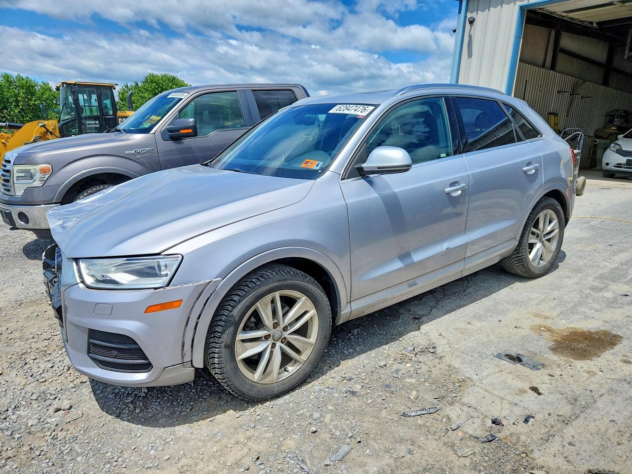 2016 AUDI Q3 quattro Premium Plus
